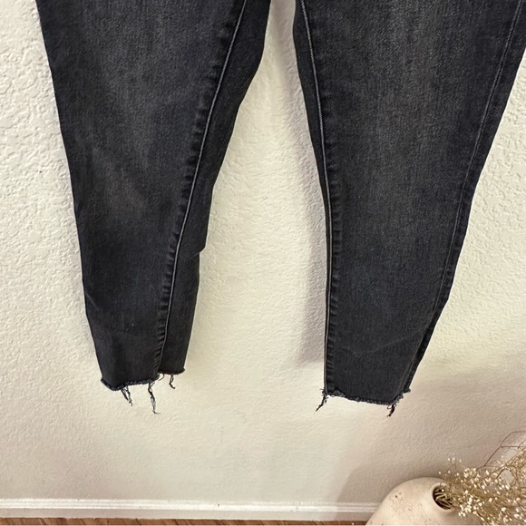 Aritzia Denim Forum The Lola High Rise Skinny Jeans size 26 - Picture 6 of 11